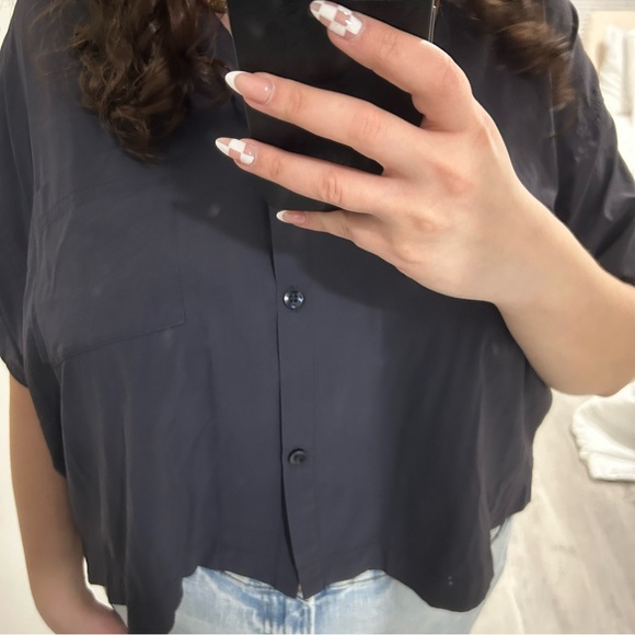 flx button down top - Picture 5 of 6